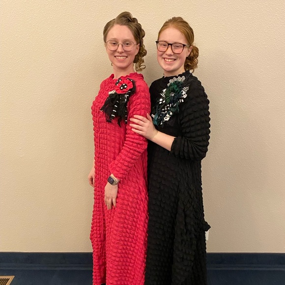 Meet your Posher, Alyssa - Picture 13 of 15